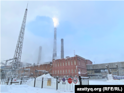 Өскемен қаласындағы жылу электр орталығы, Шығыс Қазақстан облысы, 1 желтоқсан 2022 жыл.