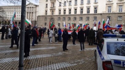 Кметът на София Йорданка Фандъкова прекрати в събота демонстрация в