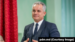 Jurnaliștii RISE Moldova scriu că Plahotniuc continua să domine „un clan întreg” de actuali funcţionari și demnitari