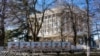 Z-пропаганда у центрі окупованого Сімферополя