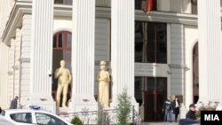 Зградата на МНР