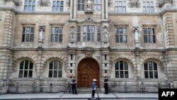 Atât studenții europeni cât și cei britanici au fost afectați de Brexit în mare măsură. Noua propunere a Comisiei Europene ar încerca să le redea libertatea de circulație către și din Marea Britanie. (În imagine: Oriell College, parte a Universității din Oxford, Anglia) 