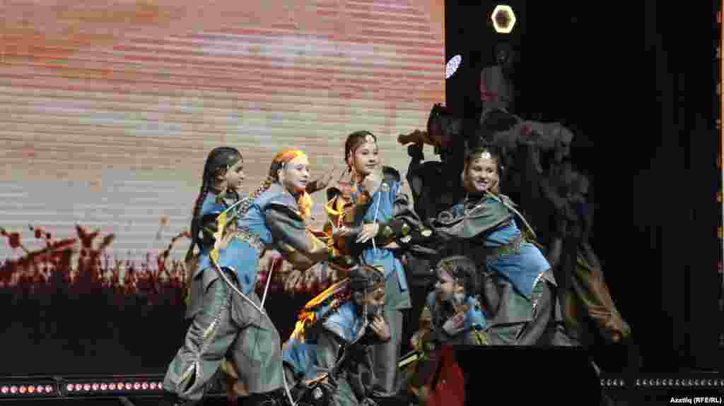 &quot;Казан&quot; бию ансамбленең балалар төркеме