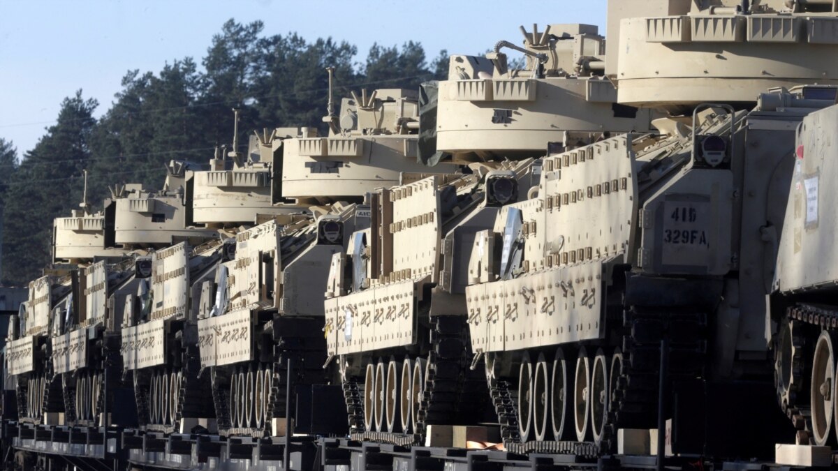 This Massive Gun Toting Armored Beast Could Replace The Army's Bradley  Fighting Vehicles