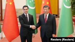Arhiw suraty. Iş saparynyň çäklerinde prezident Serdar Berdimuhamedowyň HHR-iň başlygy Si Szinpin bilen duşuşygy meýilleşdirildi.