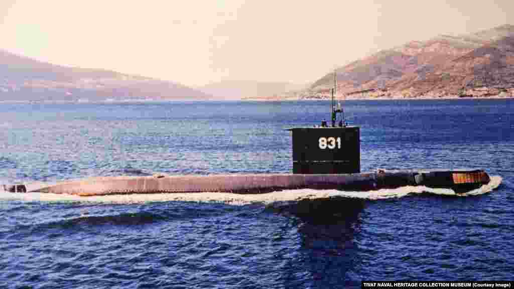 Тази снимка показва югославска атакуваща подводница от клас &quot;Сава&quot;, въоръжена с шест 533-мм торпедни апарата.&nbsp;По време на съществуването си&nbsp;Югославия притежава 13 подводници, предназначени за Адриатическо и Средиземно море.