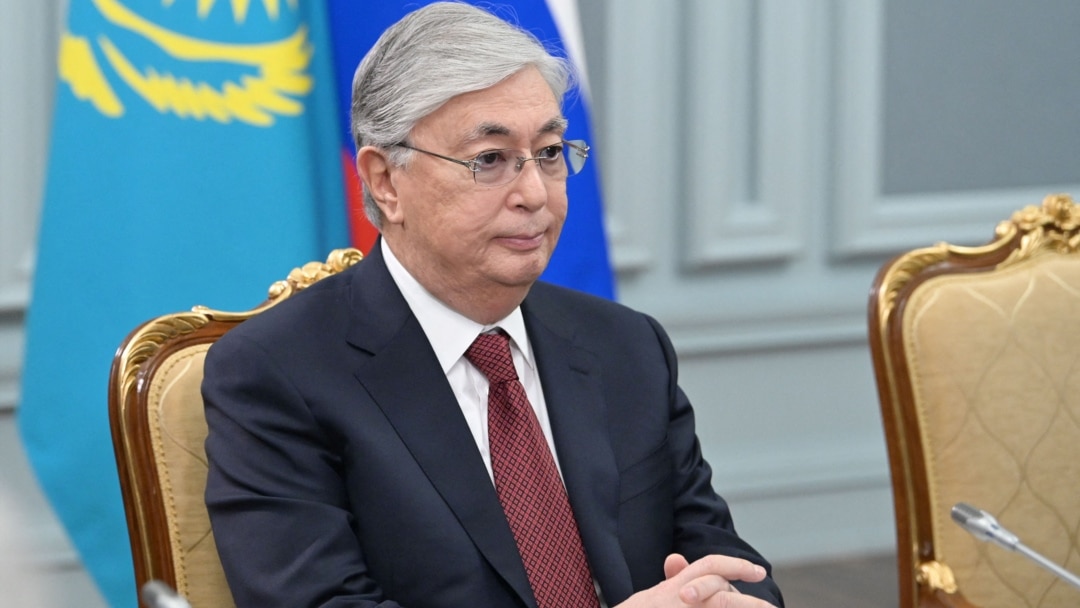 Веб-камерадағы сперманы онлайн көру