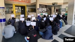 دانشجویان متحصن در دانشگاه امیرکبیر
