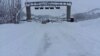 شاهراه سالنگ به علت برف باری و طوفان به روی ترافیک مسدود شده است
