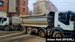 Місцеві серби з 11 грудня блокують шляхи до сербських анклавів у Косово