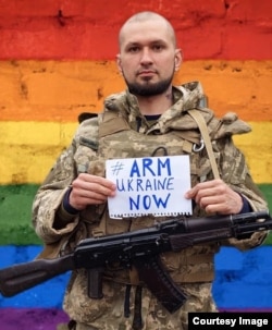 ЛГБТ-військова бере участь у кампанії Arm Ukraine Now. Лише для проєкту Донбас Реалії Української служби Радіо Свобода