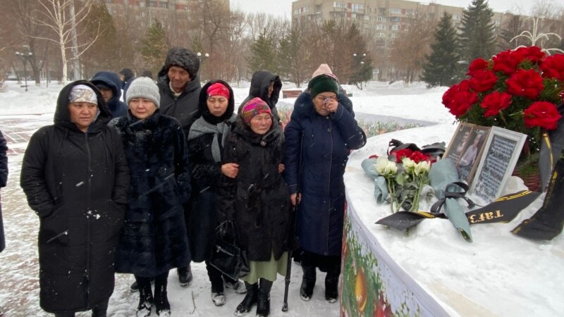 В Усть-Каменогорске вспоминали убитых во время Январских событий 2022 года
