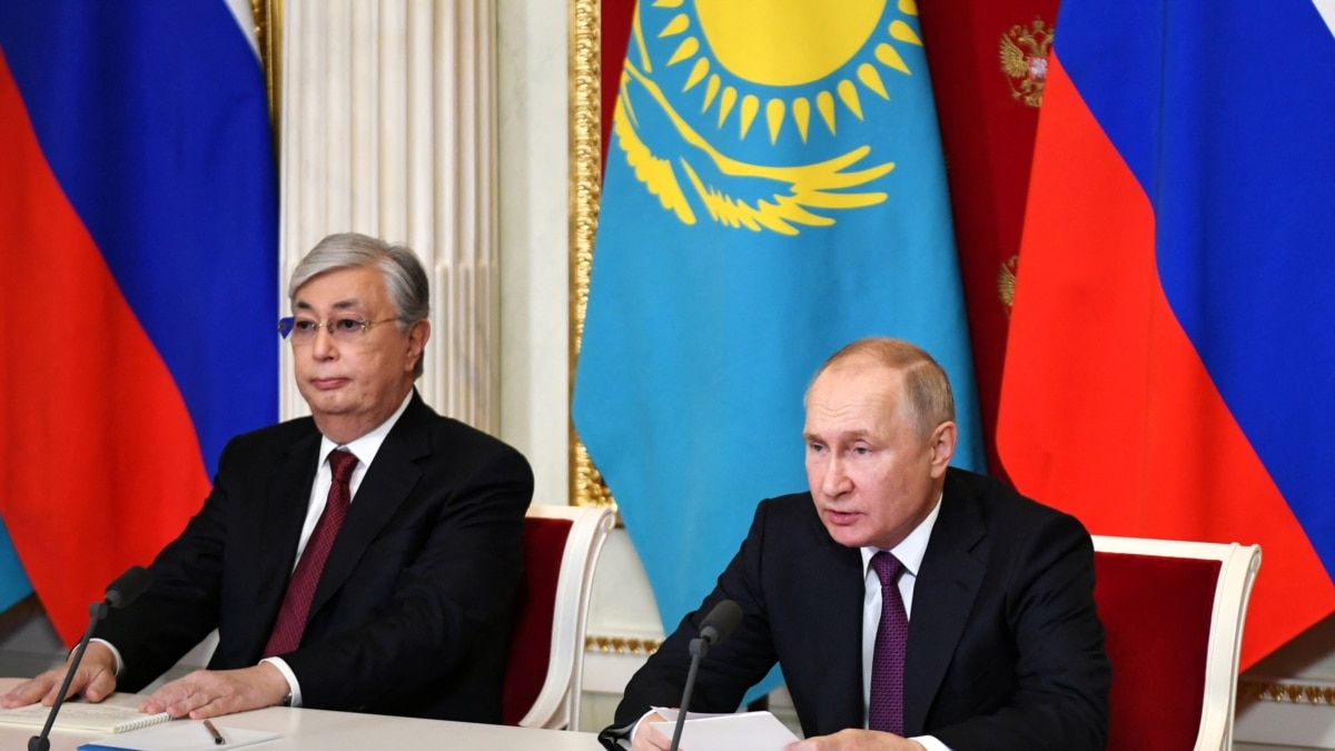 Central Asia In Focus: Cold Reception In Russia For Kazakh President