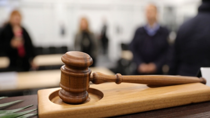 Македонското судство „стега палци“ да не се пензионираат судиите