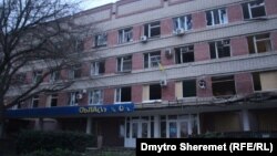Херсонська обласна лікарня після попередніх обстрілів, 26 грудня