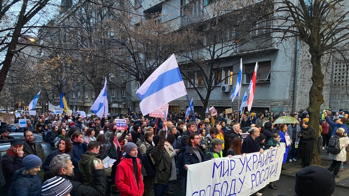 Србија, традиционални руски савезник, види протесте против рата Кремља у Украјини