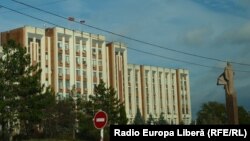 Sediul așa-numitului soviet suprem al regiunii transnistrene, locul unde au loc ședințele „parlamentului” regimului de la Tiraspol.