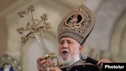 Armenia - Catholicos Garegin II leads a Christmas mass at the St. Gregory the Illuminator Cathedral of Yerevan, January 6, 2023.