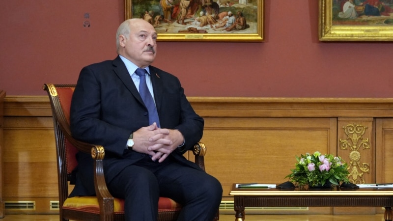 Лукашенко подписал закон о том, что он сможет пожизненно быть членом Сената Беларуси