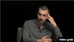 „ალტ-ინფოს" წამყვანი ზურაბ მახარაძე. 