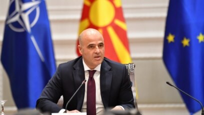 Възможно ли е и правителството в Скопие да падне след