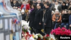 Воскресная памятная церемония в Париже