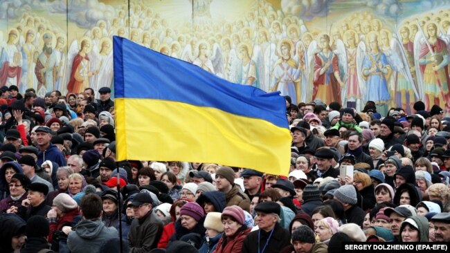 Під час передвиборчого мітингу президента України Петра Порошенка за його участю. Київ, Михайлівська площа, 17 березня 2019 року