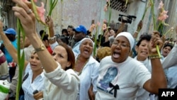 Cuba -- Ladies in White takes part in a protest march in Havana, 18Mar2010