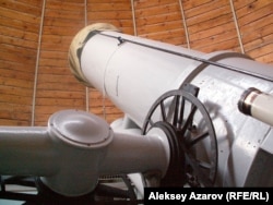 50-сантиметровый телескоп Герц, полученный по репарациям из Германии. Алматинская область, 1 сентября 2006 года.