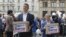 Dan Barna și Dacian Cioloș duc listele de semnături pentru candidatura la alegerile prezidențiale