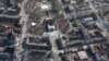 Сателитна снимка на театъра в Мариупол показва мащаба на разрушението. Направена е на 19 март. 