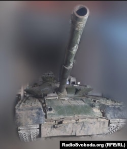Захваченный украинскими военными новейший российский танк T-80БВМ