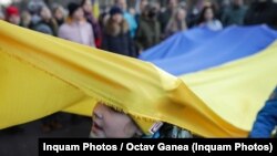 Proteste anti Putin în marile orașe europene. La București, manifestanţii au cerut încetarea imediată a focului