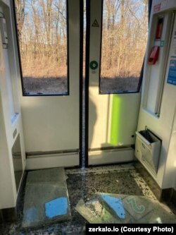 Выгляд вагона пасьля сутыкненьня