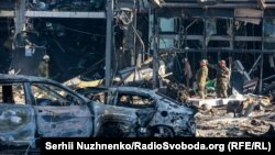 Последствия обстрела в Подольского района Киева, 21 марта 2022 года