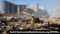 ویرانی های ناشی از تهاجم روسیه در کی‌یف پایتخت اوکراین