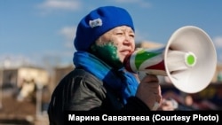 Марина Савватеева на митинге против коррупции, 2017 год