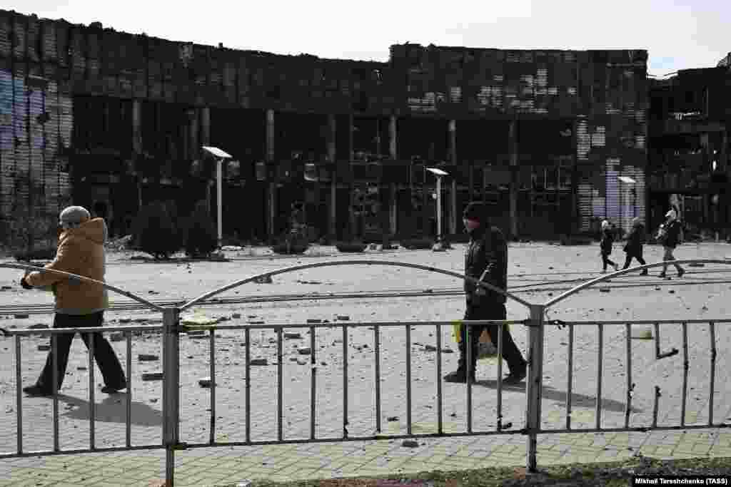 A shopping center gutted by Russian attacks.