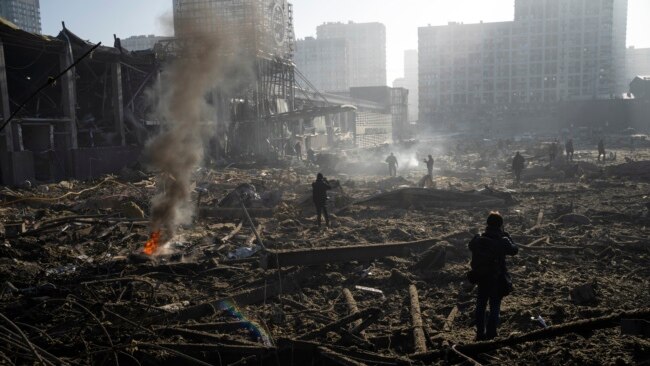 Bombardarea mall-ului Retroville din Kiev. 21 martie 2022