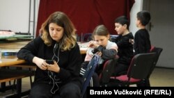 Руси во Србија им помагаат на бегалците од Украина во Прњавор кај Крагуевац