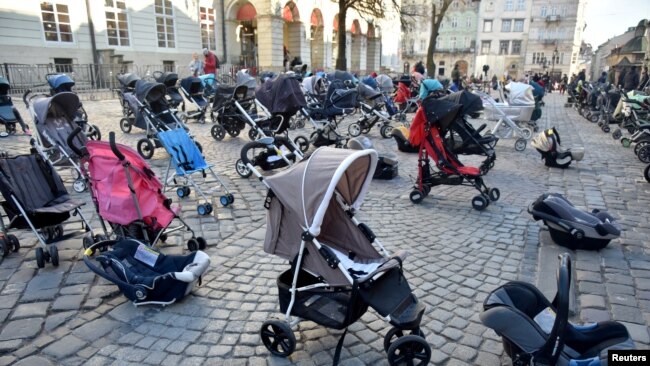 Karrocet boshe të vendosura në qytetin Lviv.