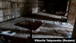 Приміщення, яке, за даними української влади, використовувалося для тортур, деокупована Козача Лопань, Харківська область, вересень 2022 року