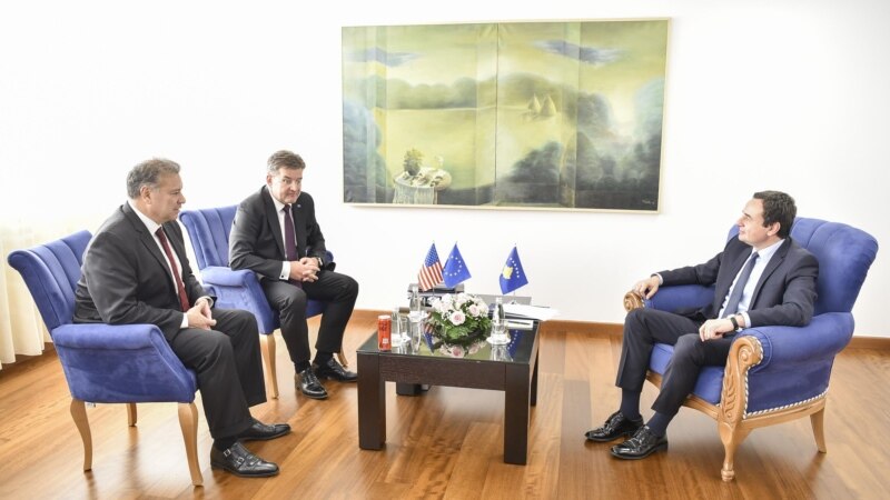 Lajčak i Eskobar imali 'teške' razgovore sa Kurtijem, slede 'simbolične' mere EU
