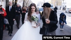 Anna Pavlikova married her fellow activist in jail.