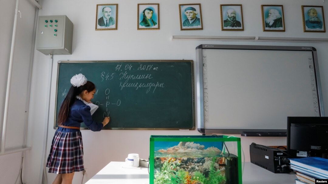 Диана Малисон порно видеода