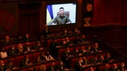 Presidenti ukrainas, Volodymyr Zelensky, i është drejtuar Parlamentit italian nëpërmjet video-lidhjes.
