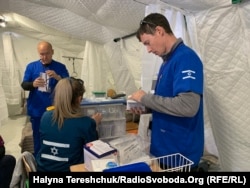 Неподалік українсько-польського кордону ізраїльські медики облаштували польовий госпіталь
