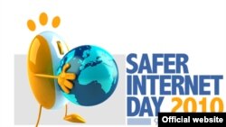 Белоруссия, попавшая в черный список "Репортеров без границ", празднует день безопасности Интернета. 