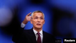 Shefi i NATO-s, Jens Stoltenberg.