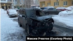 Anti-corruption activist Maksim Uchvatov's car was set on fire in Kemerovo on March 25. 